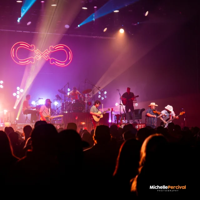 #MondayMemories from a Friday night to remember! 🎶 Ian Munsick and Flatland Cavalry lit up the Bell Auditorium stage with an unforgettable show full of energy, twang, and pure country soul. 🤠✨

Big thanks to everyone who came out — especially the dads who kicked off their Father’s Day weekend with us! 💙

Drop your favorite moment or photo in the comments 👇

#IanMunsick #FlatlandCavalry #BellAuditorium #AugustaGA #FathersDayWeekend #LiveMusicMagic #EntertainAugusta #CSRA #DowntownAugusta